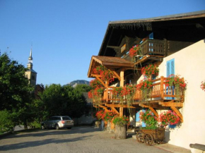  Chalet la Source  Сен-Никола-Ла-Шапель